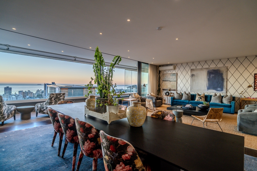 3 Bedroom Property for Sale in Sea Point Western Cape